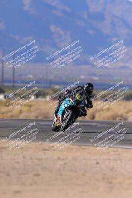 media/Dec-17-2023-CVMA (Sun) [[bf0c04832d]]/Race 2 Amateur Supersport Open/